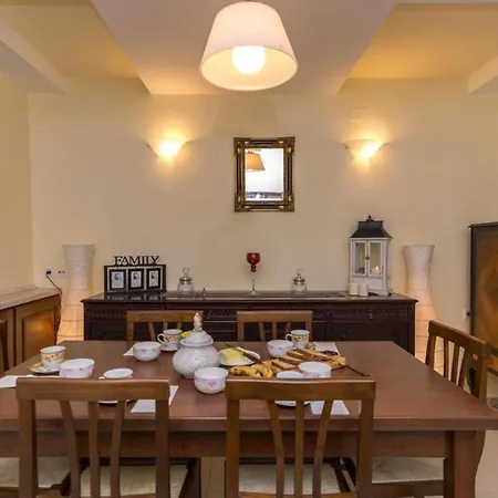 George's Poet Maisonette Crete Σπίτι διακοπών *